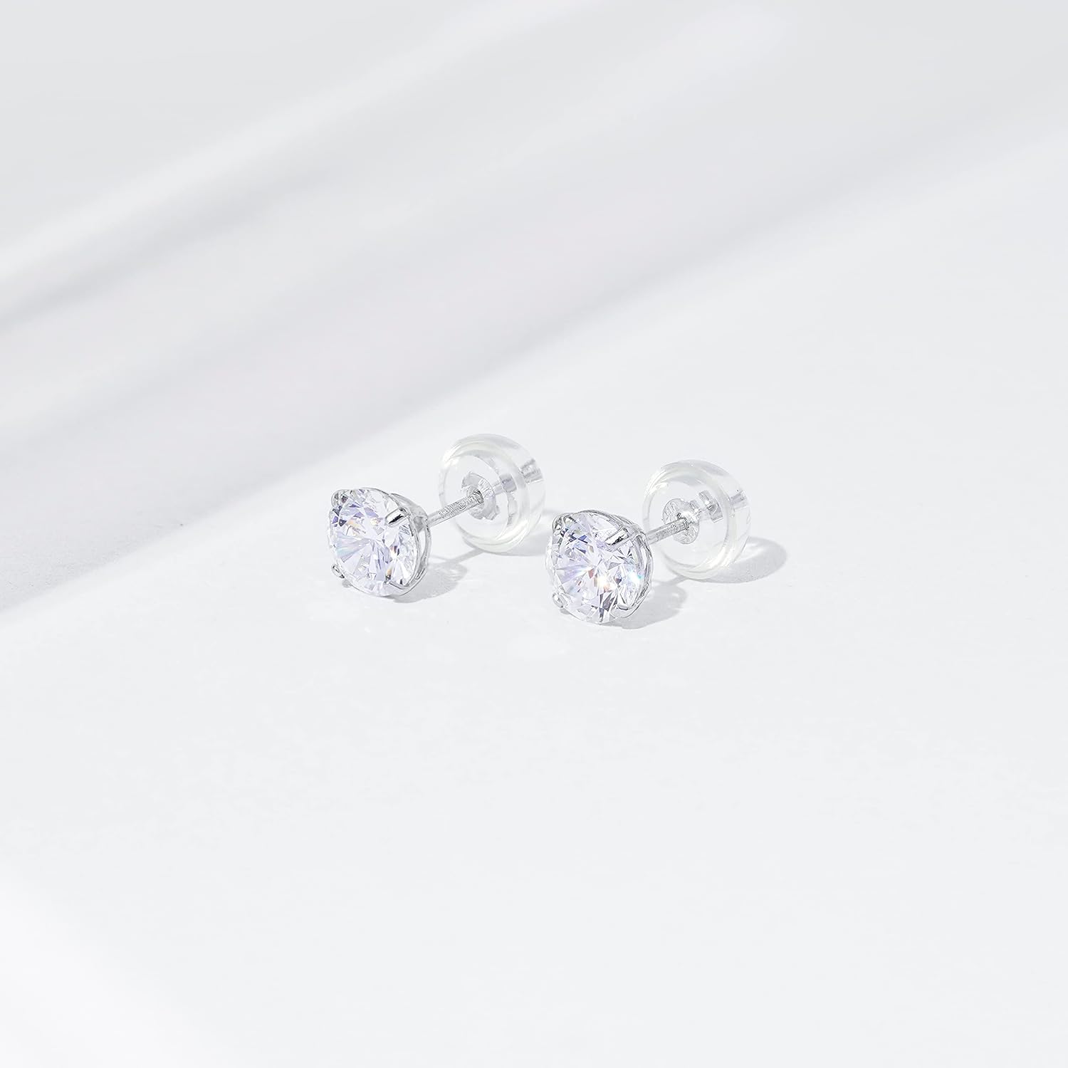 Amazon Essentials Zirconia Round Stud Earrings, (previously Amazon Collection) - Image 3