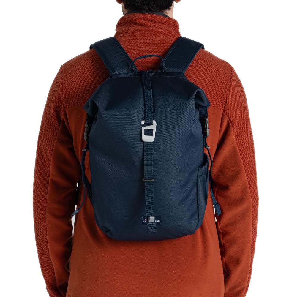 Craghoppers Men's 16L Kiwi II Classic Rolltop Backpack