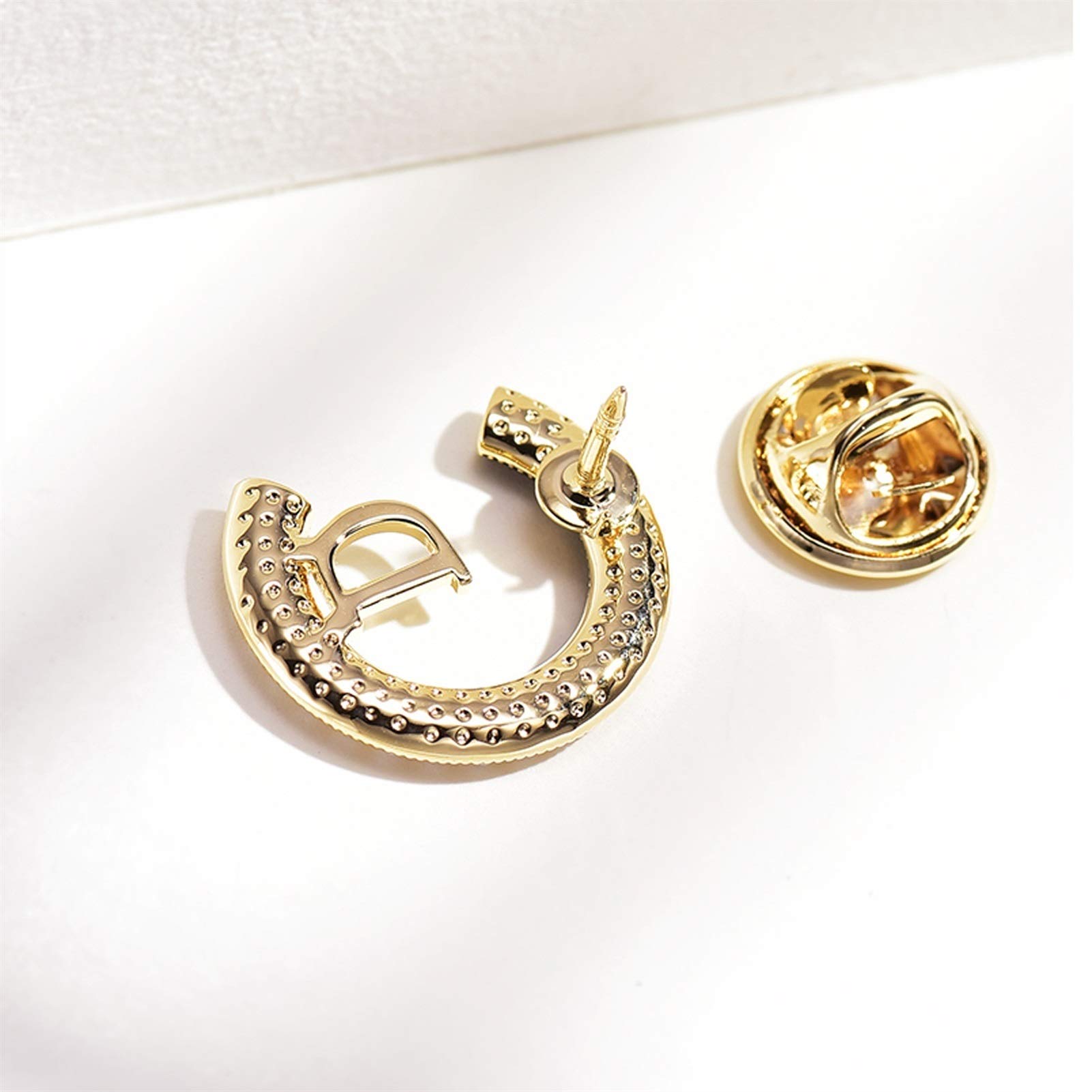 Brooche Pines for Mujeres, elegante Pin de broche letra la perla, for el cuello tela Decoración Regalos fiesta bodas, dorado □ Soltero Alfileres