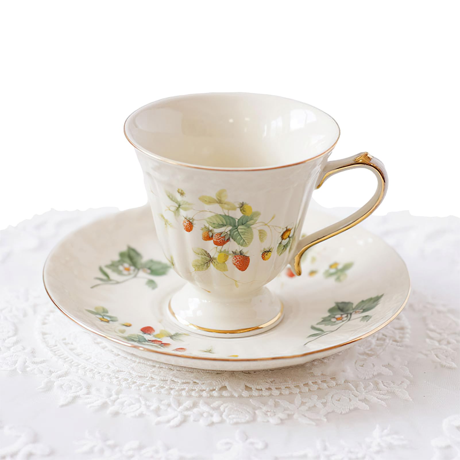 Juego de taza de té y platillo de porcelana, taza de café de cerámica de 250 ml con platillo y cuchara, taza de café vintage con ribete dorado para mamá, mujer, día de la madre, patrón retro de fresa