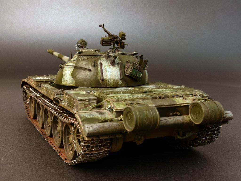 Amazon | ミニアート 1/35 ソビエト連邦軍 T-54B ソビエト中戦車 初期