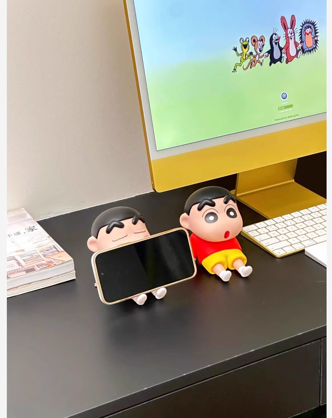 Amazon.co.jp: YIOIH(イッチ) クレヨンしんちゃん フィギュア スマホ