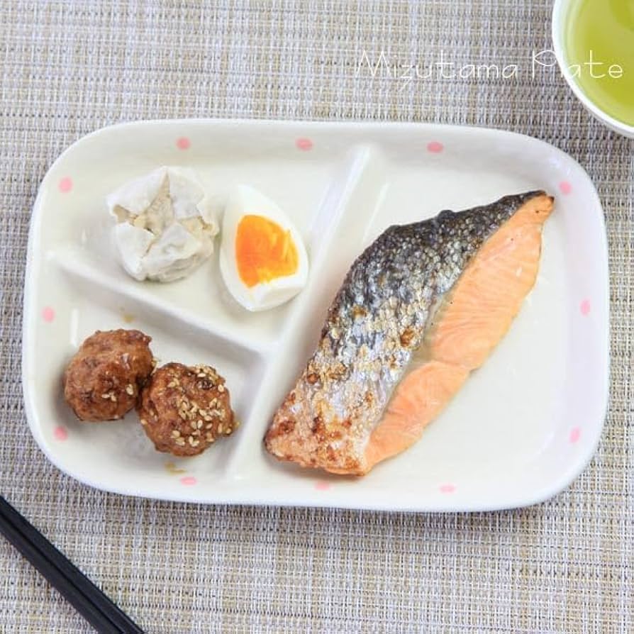 Amazon｜仕切り皿 水玉ランチプレート (ドット柄） ピンク 2枚