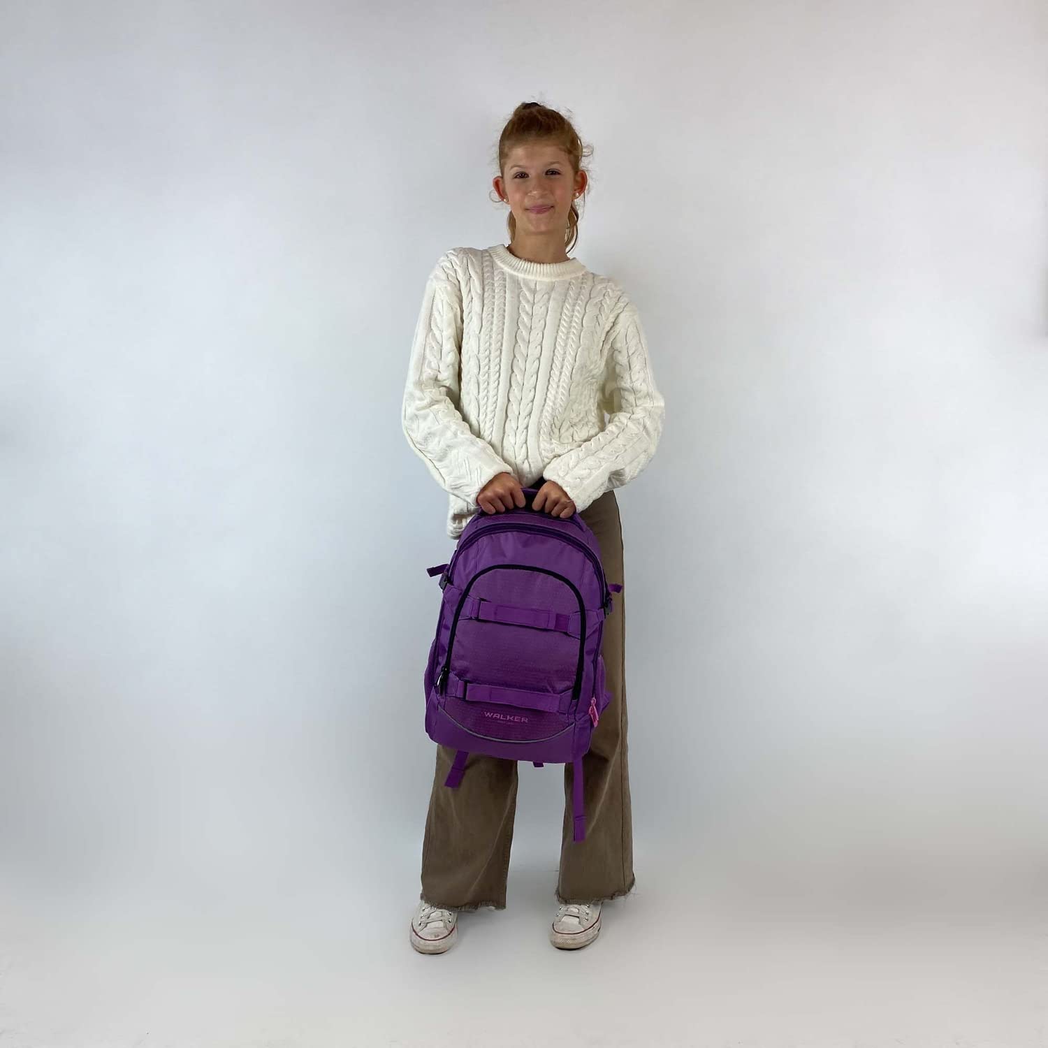 Walker Schulrucksack Fame 2.0 "Uni Plum" mit 2 Fächern, Vorderfach mit Organizer, Seitentaschen, Schultasche inkl. RückenPolsterung, verstellbarem Schulter und Brustgurt