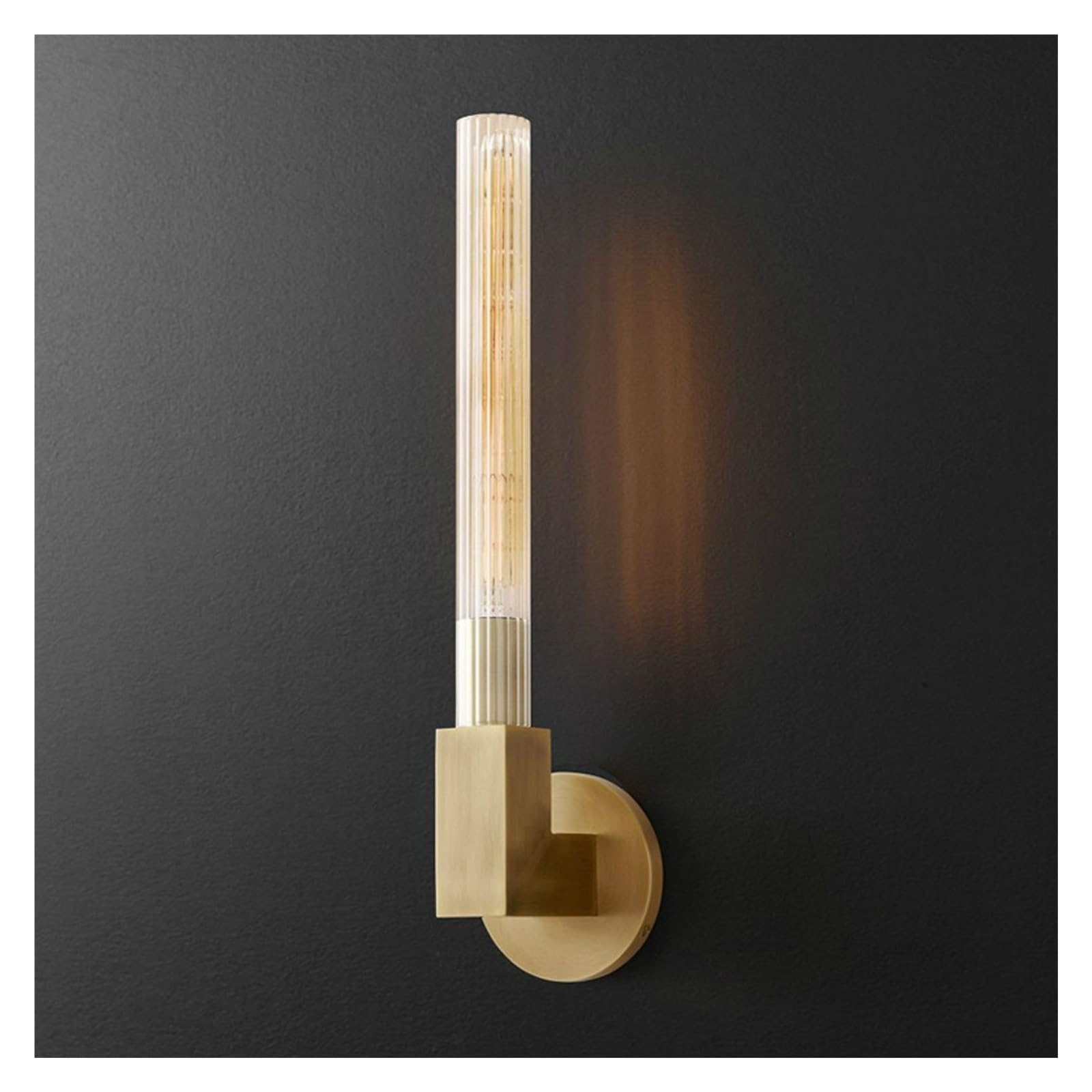LUOYAOB Modern Wall Sconce Metal Ribbed Glass Wall Light Fixture Geometric U Shape Or Single Head Wall Lamp for Living Room Bedroom Hallway Gold Two Light Indoor Wall Lighting(Brass,1LIGHT)