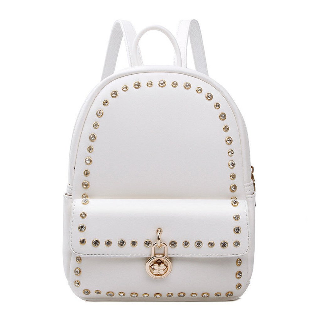 Sac de mode blanc avec rivets idéal pour vos sorties d'été
