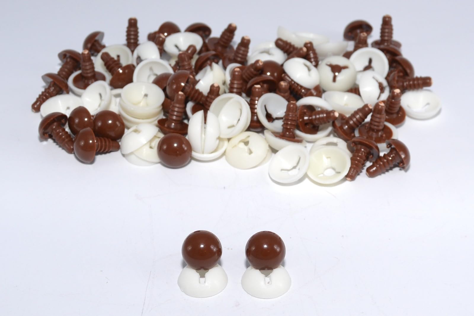 celloexpress 14mm Solid BROWN Eyes with Plastic Backs - Safety Eyes for Soft Toy or Teddy Bear Making - Pack of 25 Pairs