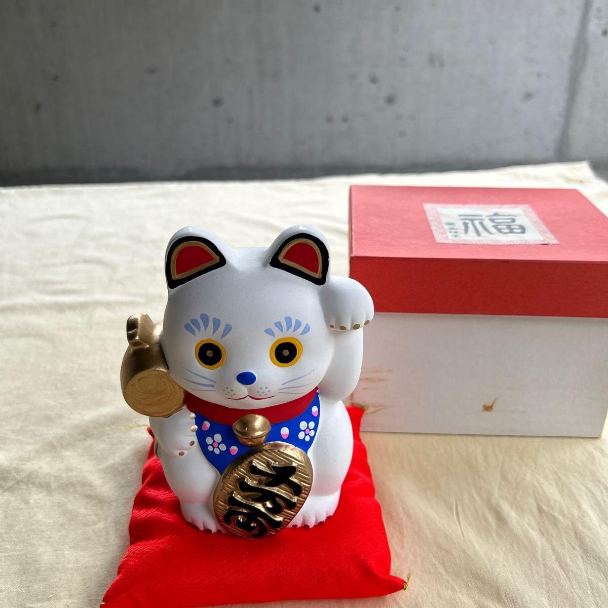 Amazon.co.jp: 招き猫 貯金箱 金運アップ 開運招福 縁起物 商売繁盛 