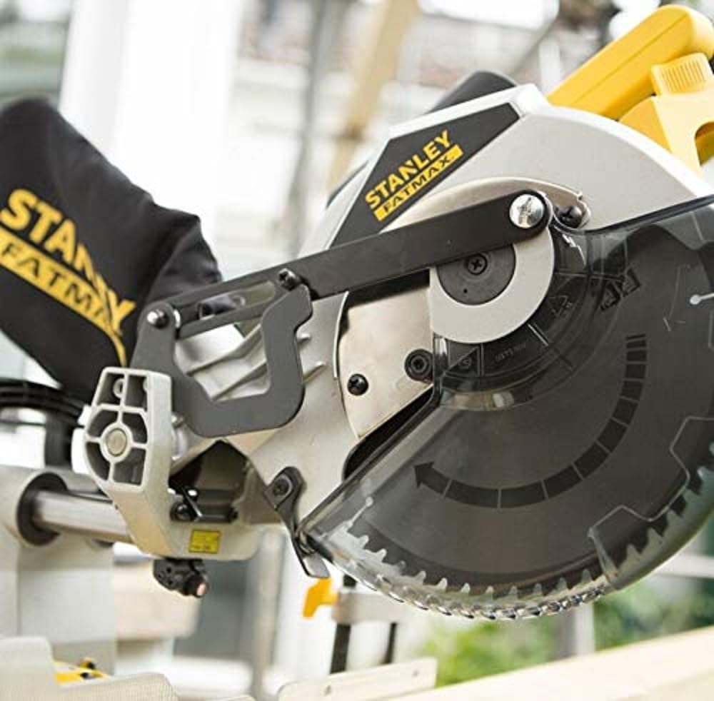 STANLEY FATMAX FME720-QS - Ingletadora telescópica 2.000W, Ø disco 255mm, bisel 47°