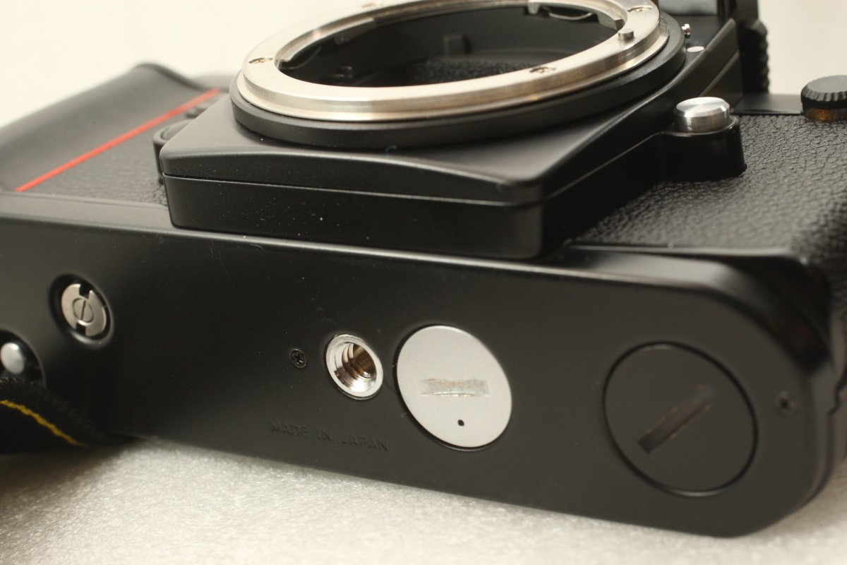 Amazon Canada: Nikon F3HP Camera Body