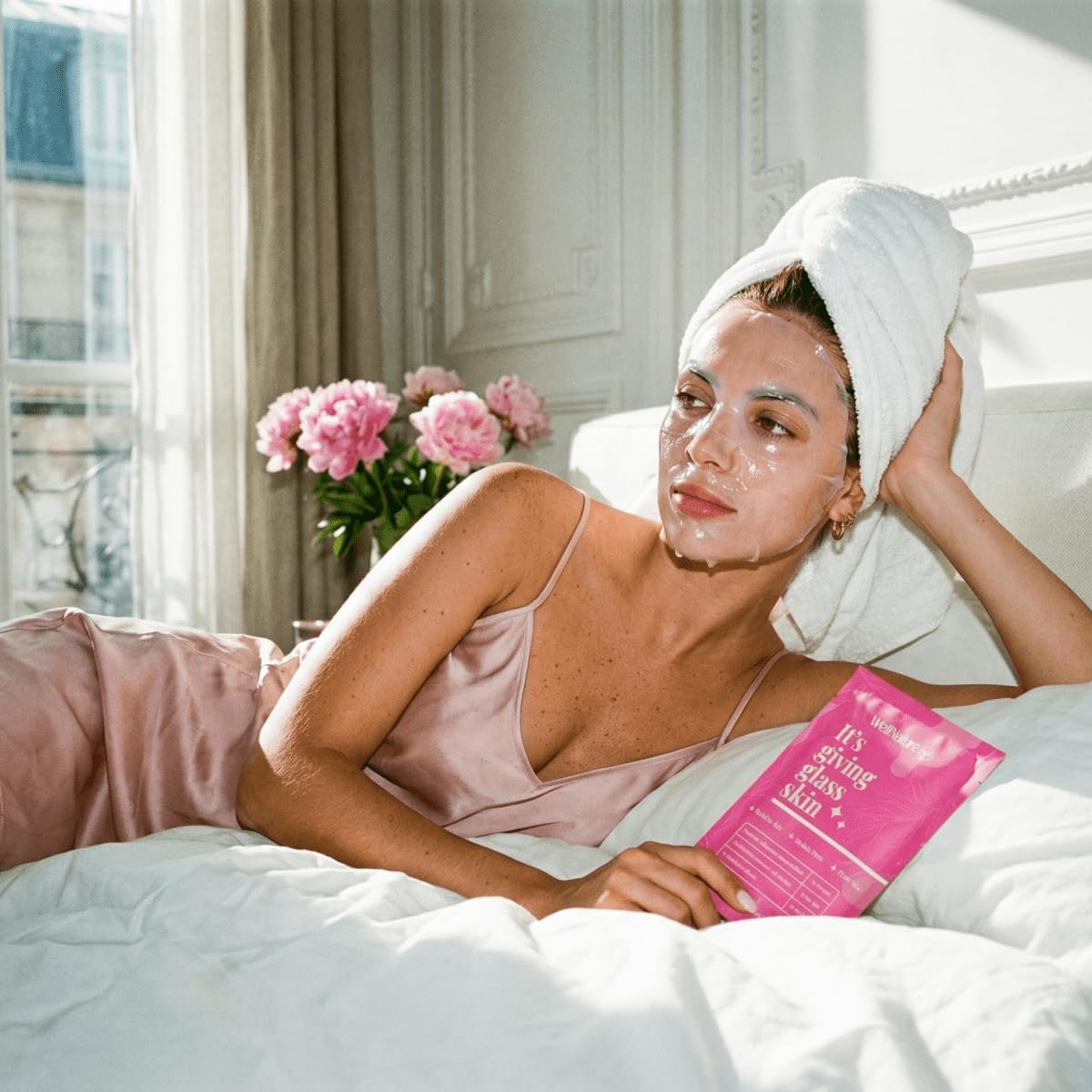 Wellnature™ The Original Overnight Real Deep Hydrogel Mask - It's Giving Glass Skin White to Transparent Hydrating Sleep Mask Bio-Collagen Oligo-Hyaluronic Acid, Valentine's Day Skincare, Pack of 4 - Image 5