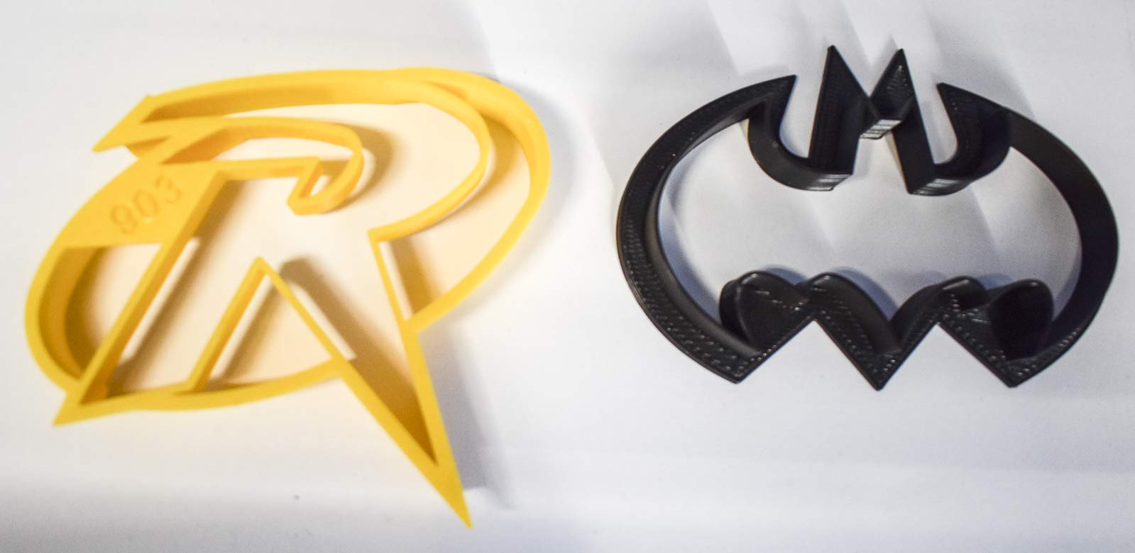 BAT AND ROBIN COOKIE CUTTER SET OF 2 MADE IN USA