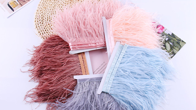 Purple Ostrich Feather Trim - 1.5 Ply, 2 Yards Long, 4-5 Inch Feathers For Costumes & Crafts - View #4