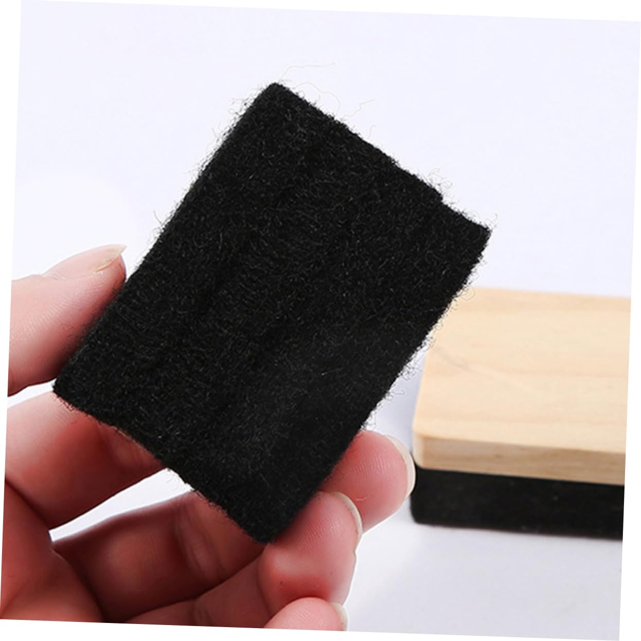 HOMSFOU 4 Sätze Schwarzes Whiteboard Radiergummi Staubfreier Radierer Aus Holz Und Filz Multifunktional Für Büro Schule Und Zuhause Leicht Zu Reinigen 10 Stück * 4