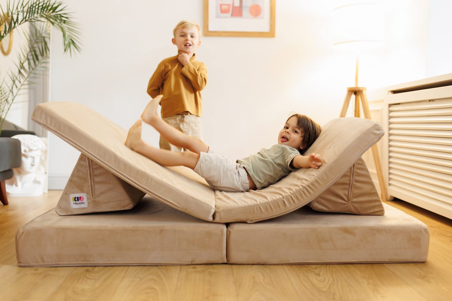 KID Republic - Multifunktionales Spielsofa für Kinder - Verwandle