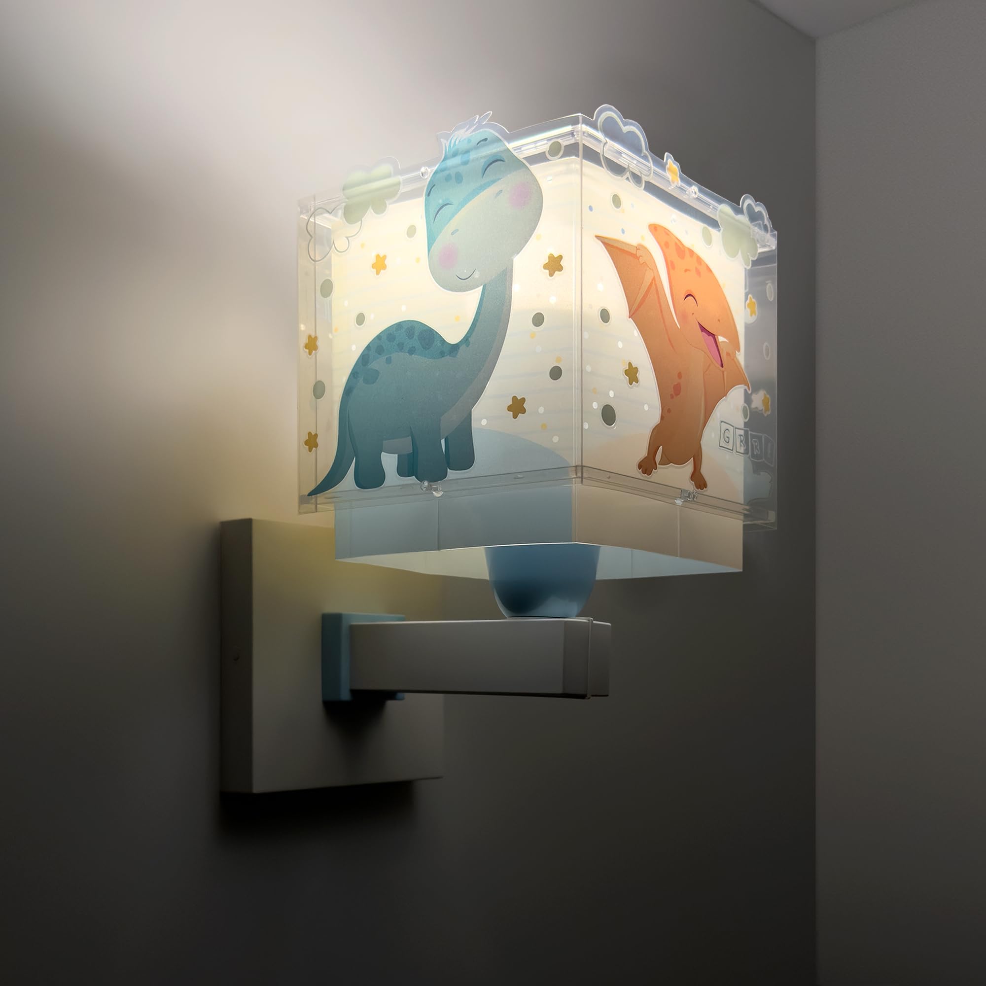 Dalber Lámpara Aplique Pared Infantil Baby Dinos 63459 | Lámpara aplique de pared con instalación directa a la corriente o mediante cable con interruptor incluido.