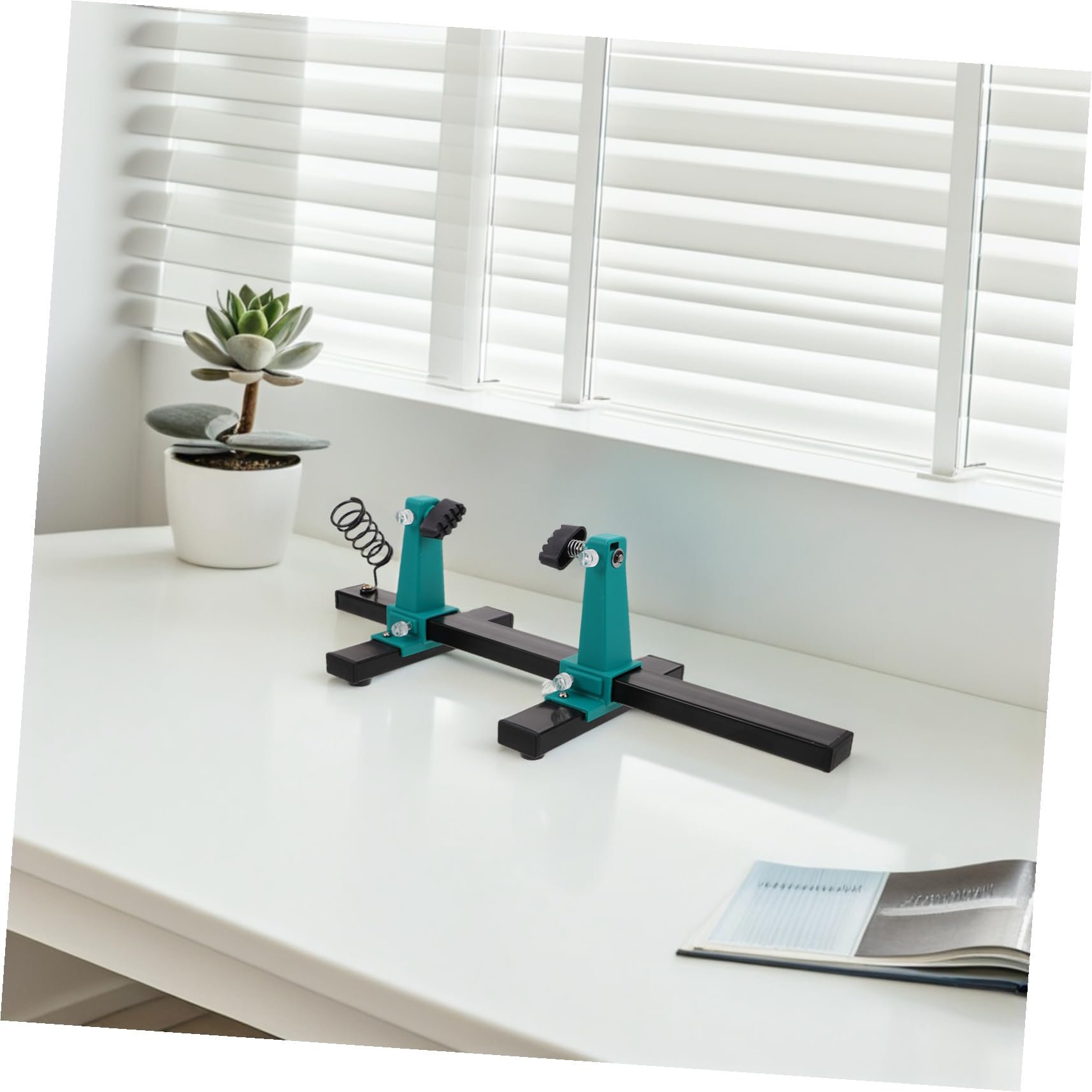 SHINEOFI Soporte Ajustable para Pcb con Abrazadera y Base Giratoria Soporte Multifuncional para Soldadura y Reparación de Placas de Circuito para Talleres y Bricolaje