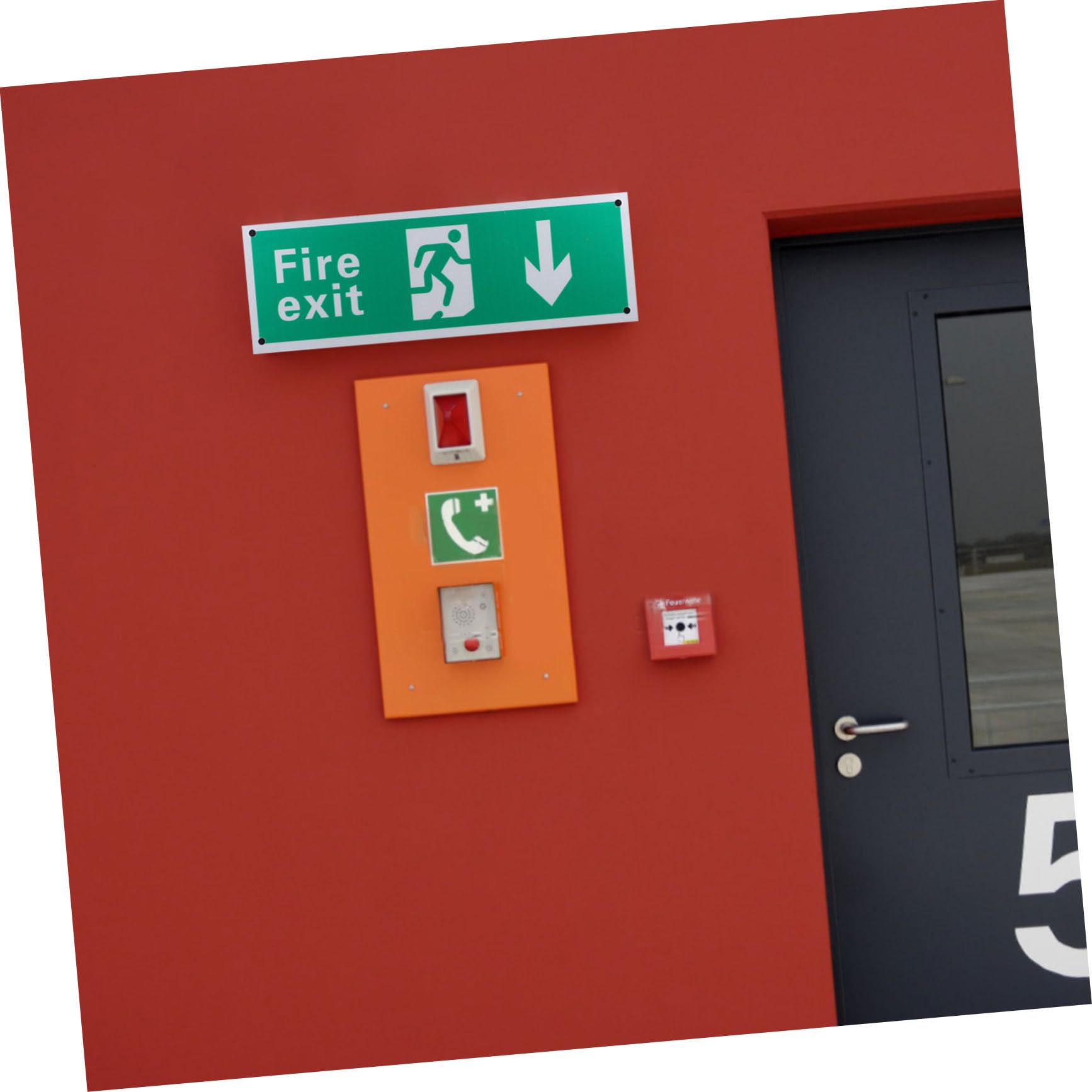 Cartello Uscita di Emergenza 4 Pezzi Lega di Alluminio Verde | 4 Fori per Installazione Facile, Indicatore Sospeso, Uso per Business, Pubblico e Supermercato
