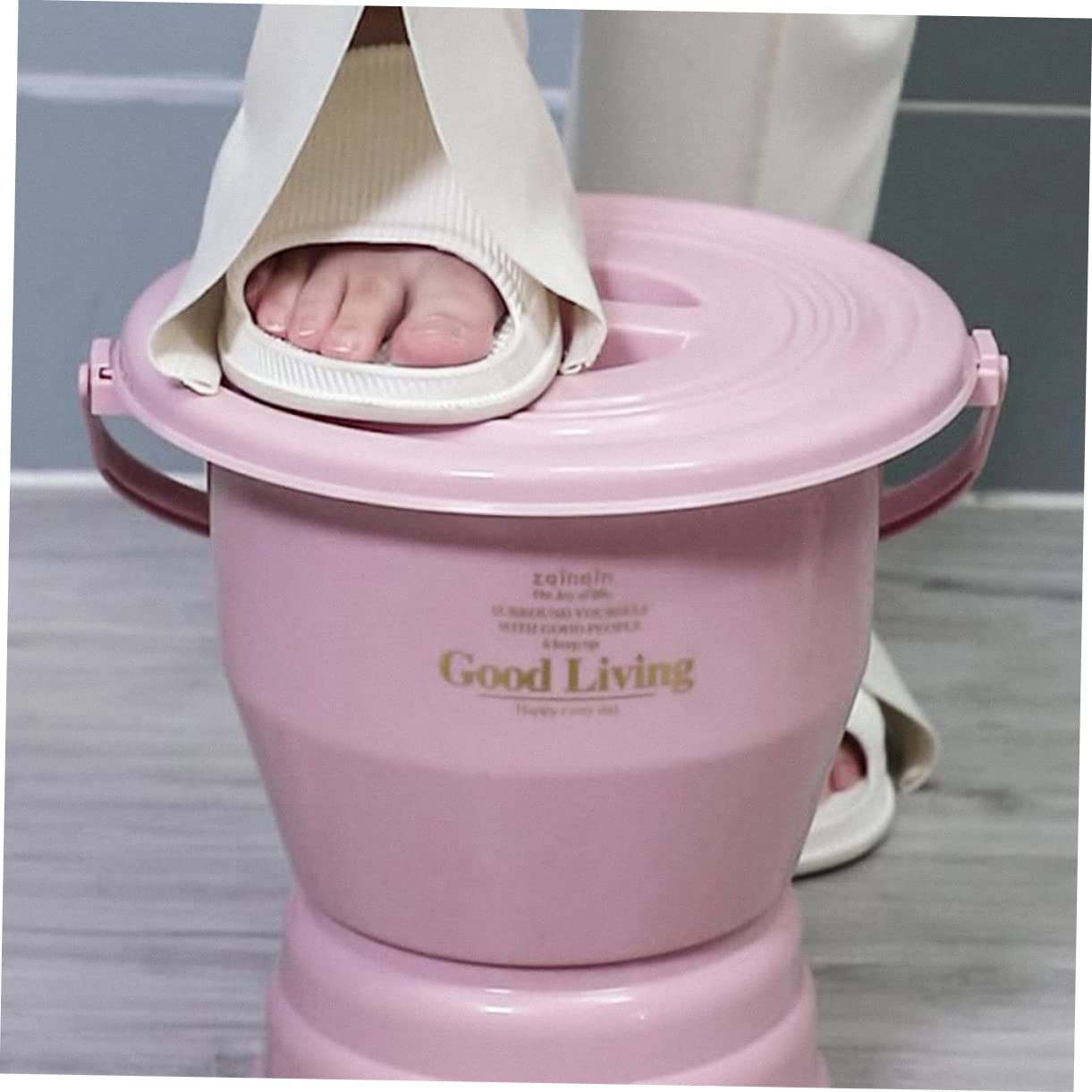 KOMBIUDA Night Urinal Pot Cover Portable for Boys and Girls Thickened Design Easy to Move