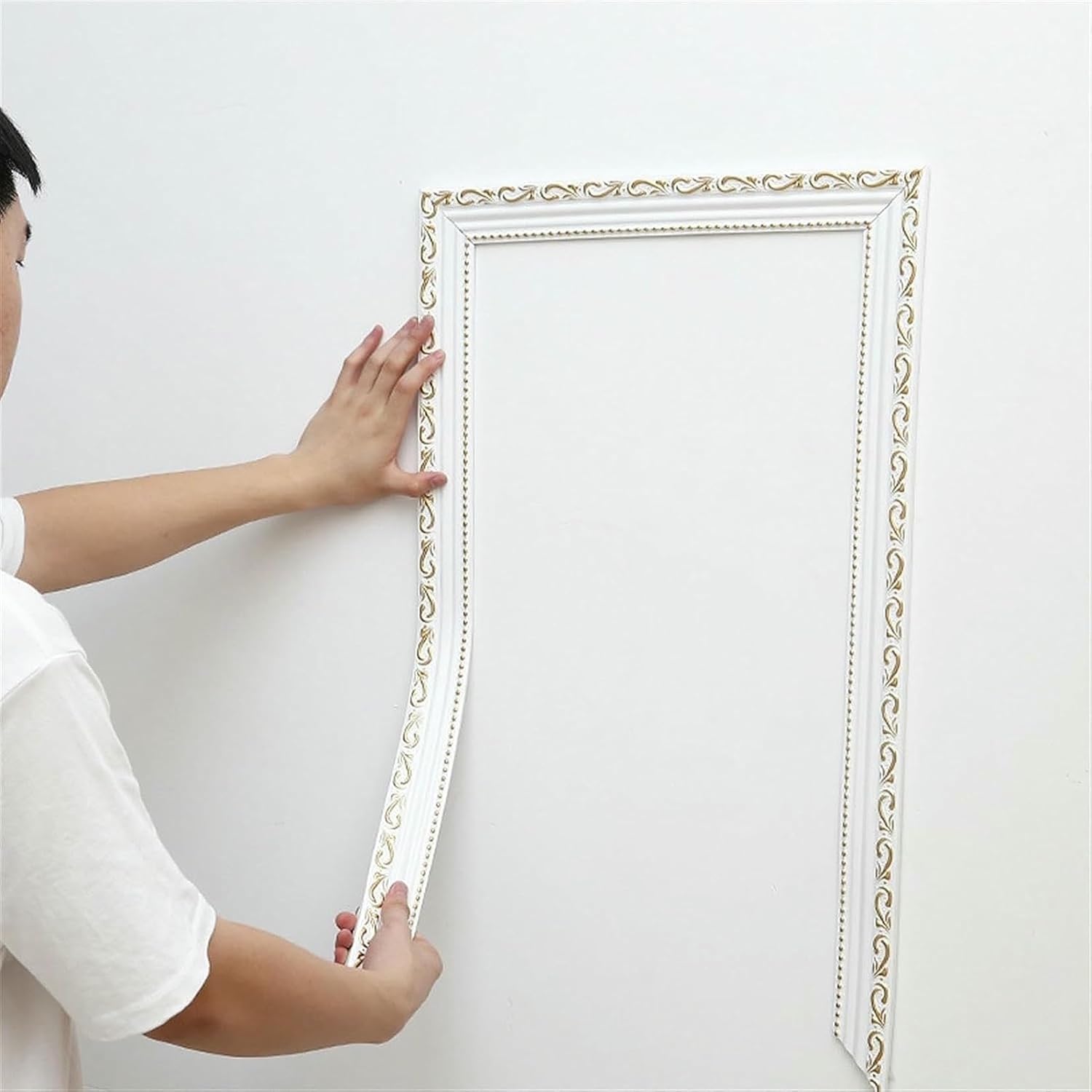 Flexible Baseboards Molding Trim, Flexible, Wall Trim,Peel and Stick, 9.8Ft Self-Adhesive Caulk Strip Moulding for Corner Deco, Ceiling, Backsplash Tile Edge~/