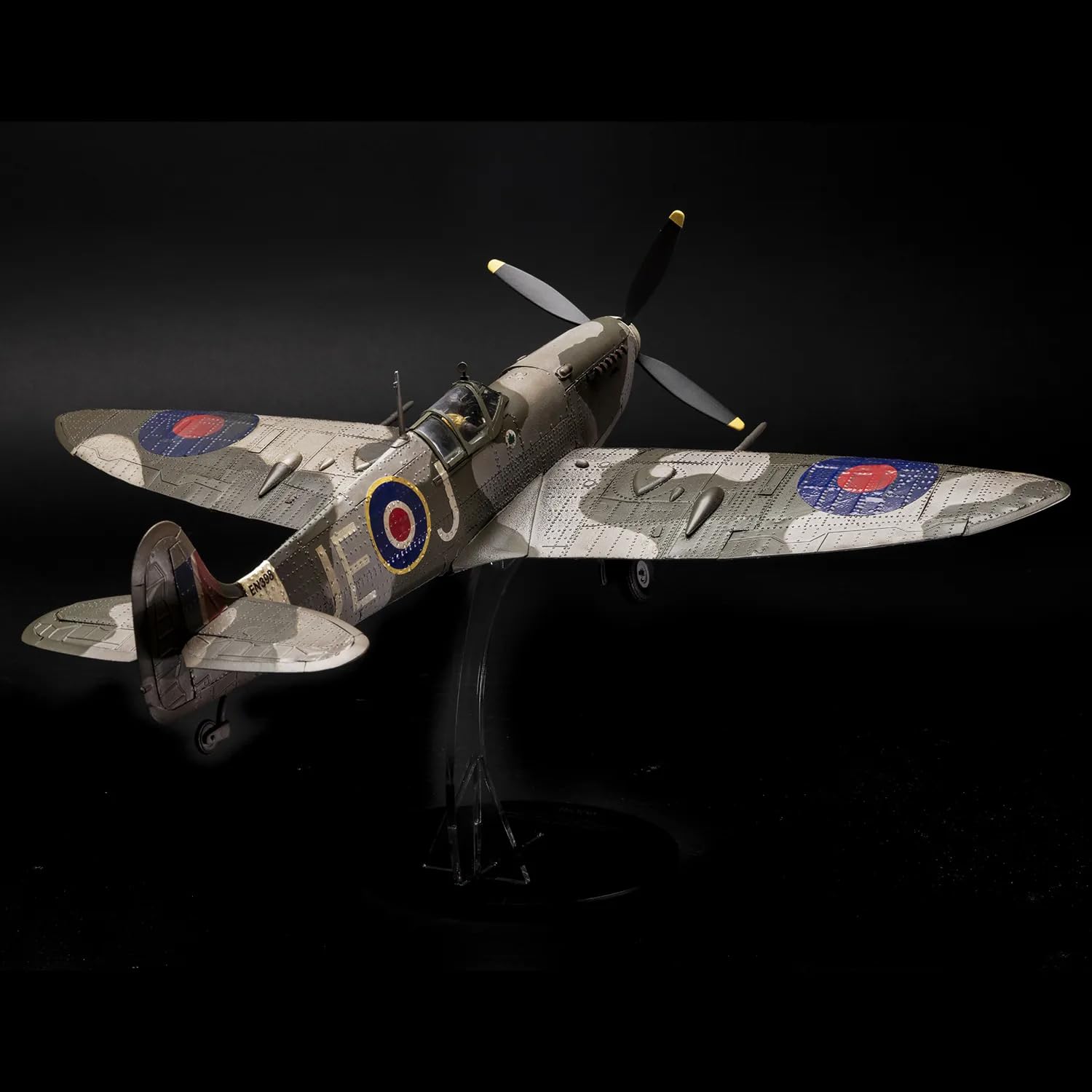 Occre Supermarine Spitfire Mk IXc EN398 – Zweiter Weltkrieg – Maßstab 1/24 – Bausatz aus Holz und Metall
