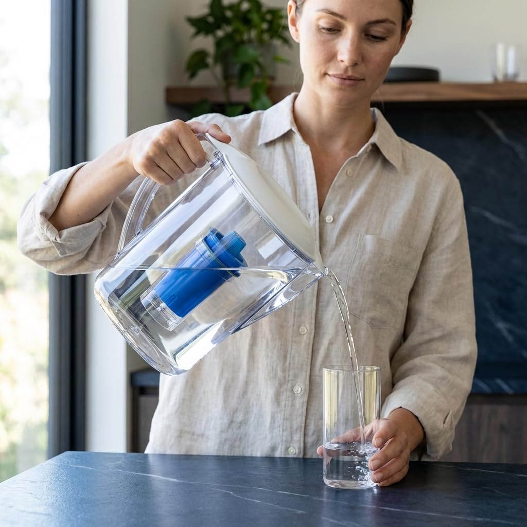 Clara Genius sistema de filtrado de agua jarra FWP-1, incluye reutilizable cartucho de filtro y filtro de recambio de Pod, claro, 6 tazas capacidad