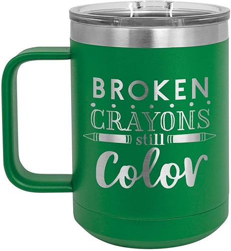 Taza de café de color verde con tapa deslizante de 15 onzas, de Broken Crayons Still, taza de café de viaje aislada, ideas de regalo de cumpleaños o disponible en Yaxa Peru