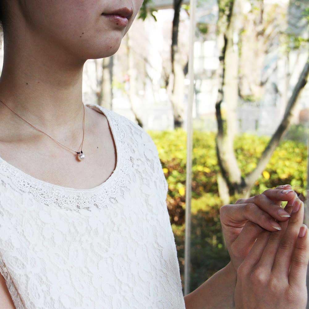 Japanese 7.5mm Akoya Cultured Pearl with Onyx Pendant Necklace for Women with 18K Rose Gold | Lovely Design Excellent Gift | Pearl Necklace - Image 5