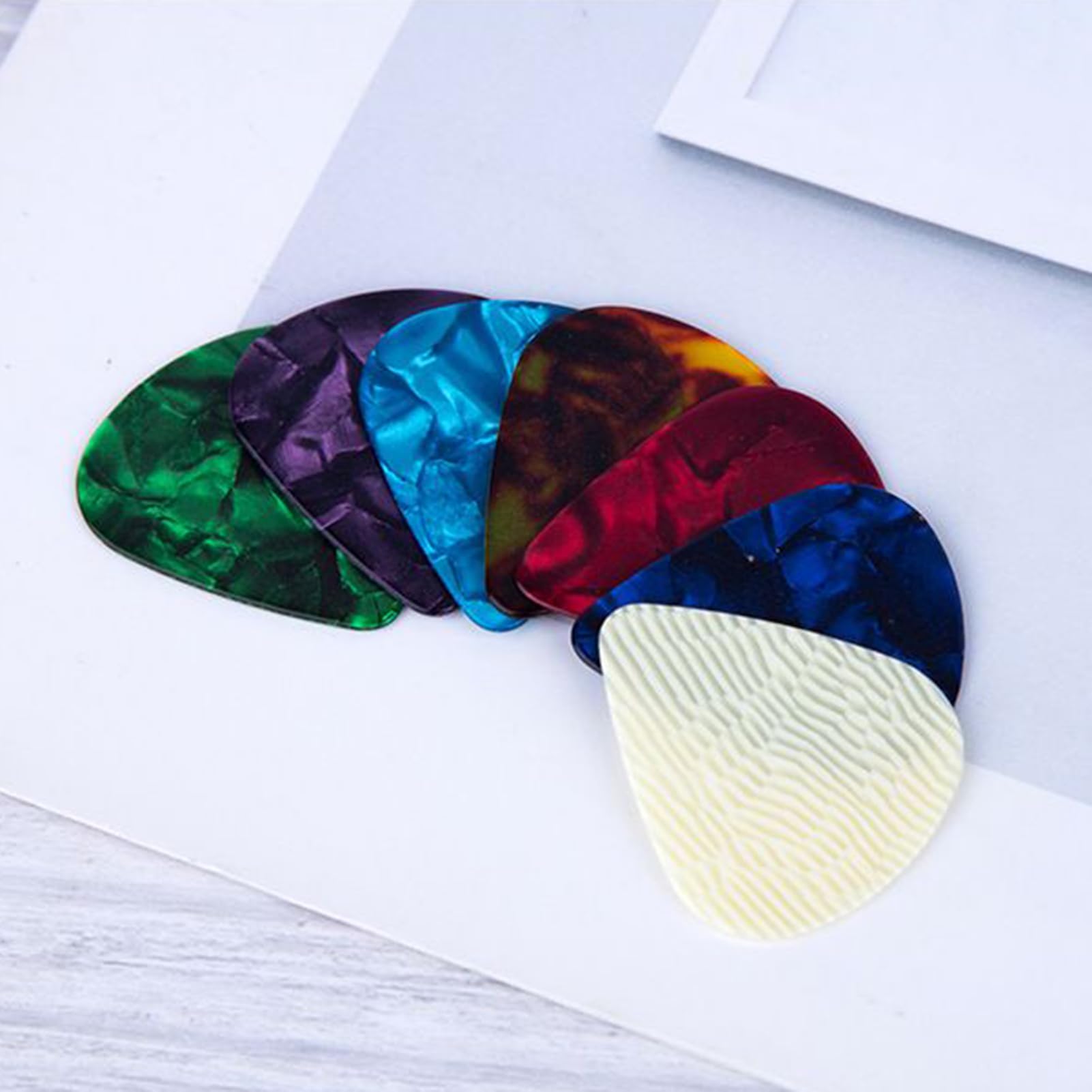 Plettri per Chitarra Plettri Antiscivolo | 120 Pezzi Colorati re 0,46 mm Sottile, 0,71 mm Medio, 0,96 mm per Chitarra , Strumenti a Corda, Mandolini e Bassi