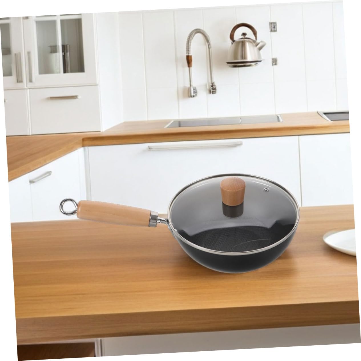 Wok Tradizionale Cinese in Ferro con Coperchio e Manico in Legno