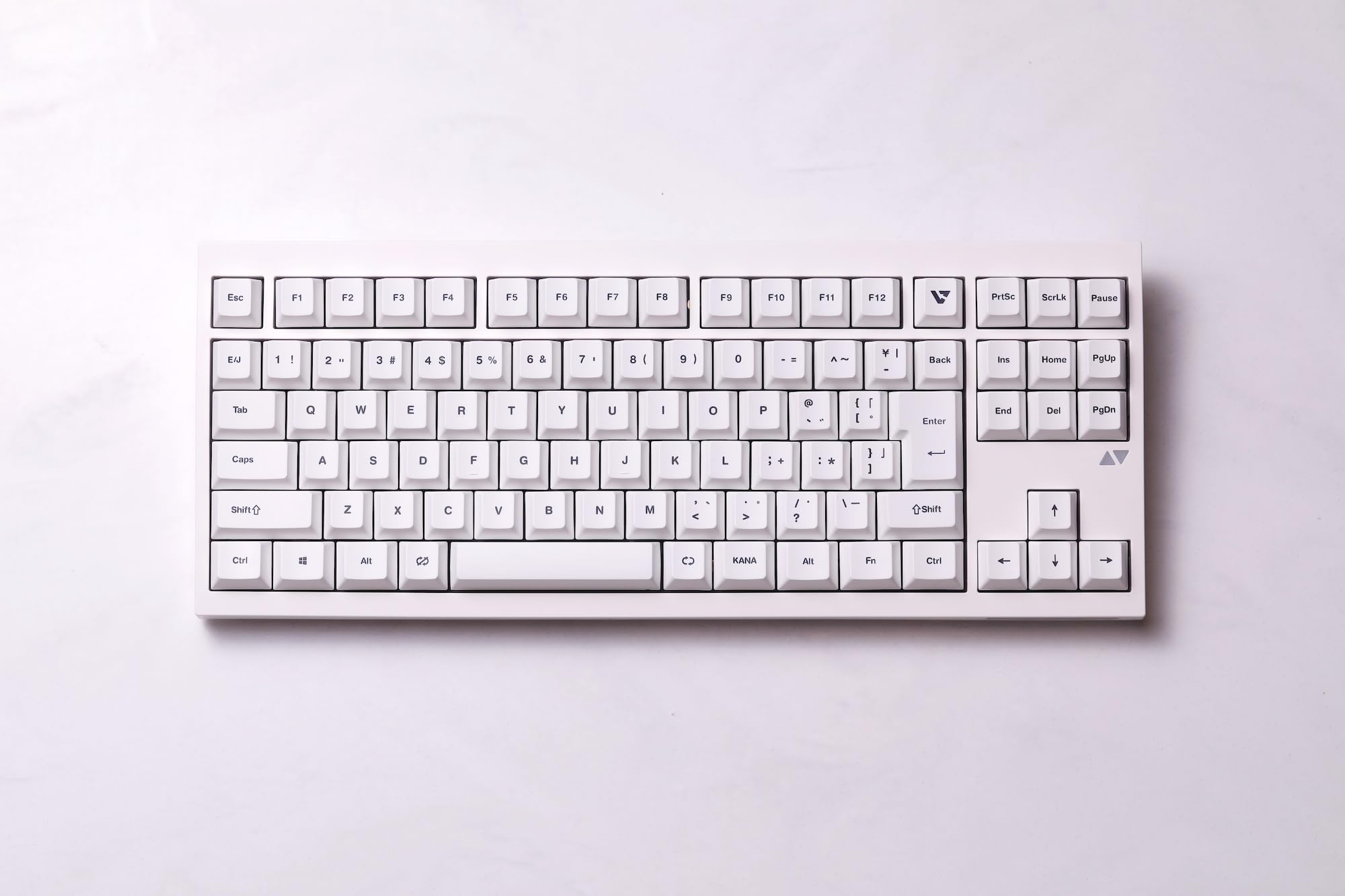Amazon | VARO ゲーミングキーボード VM87HE-J-VPW ホワイト 92キー