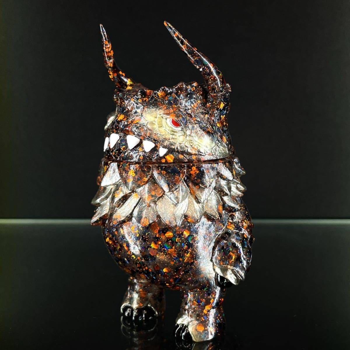 Amazon.co.jp: 正規品Kaiju Artist DAN POGOLA ポゴラ ジャングル限定