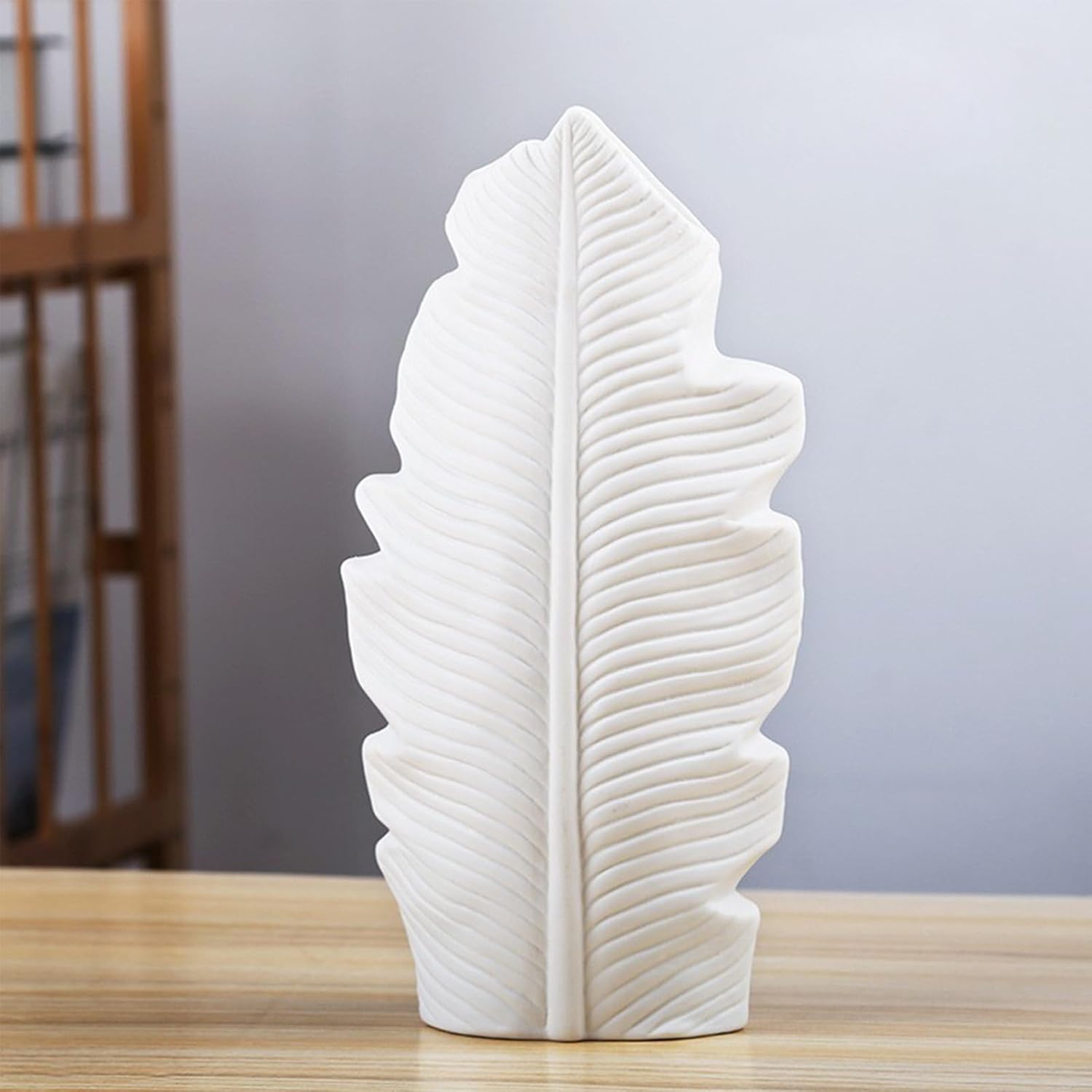 White Ceramic Vases Palm Leaf Shaped Flower Vase Matte Minimalist Style Decorative Bud Vases for Table Centerpieces Floor Bouquet Decor(L)