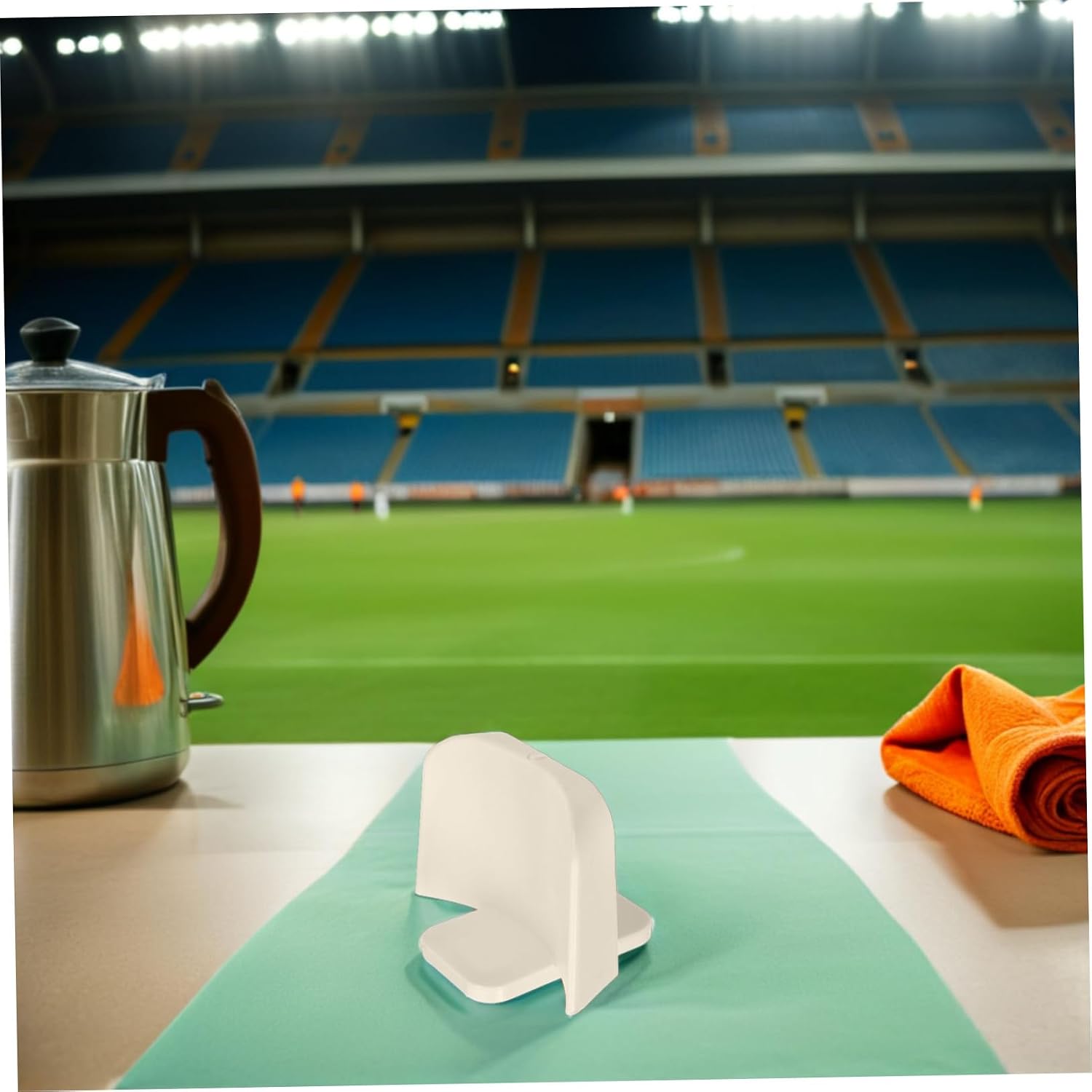 Horse Jump Cups White Plastic Obstacle Pole Cups for Equestrian Training | Stable Structure, Portable Design, High Durability, Universal Compatibility, Daily Exercises and Obstacle Pole Use