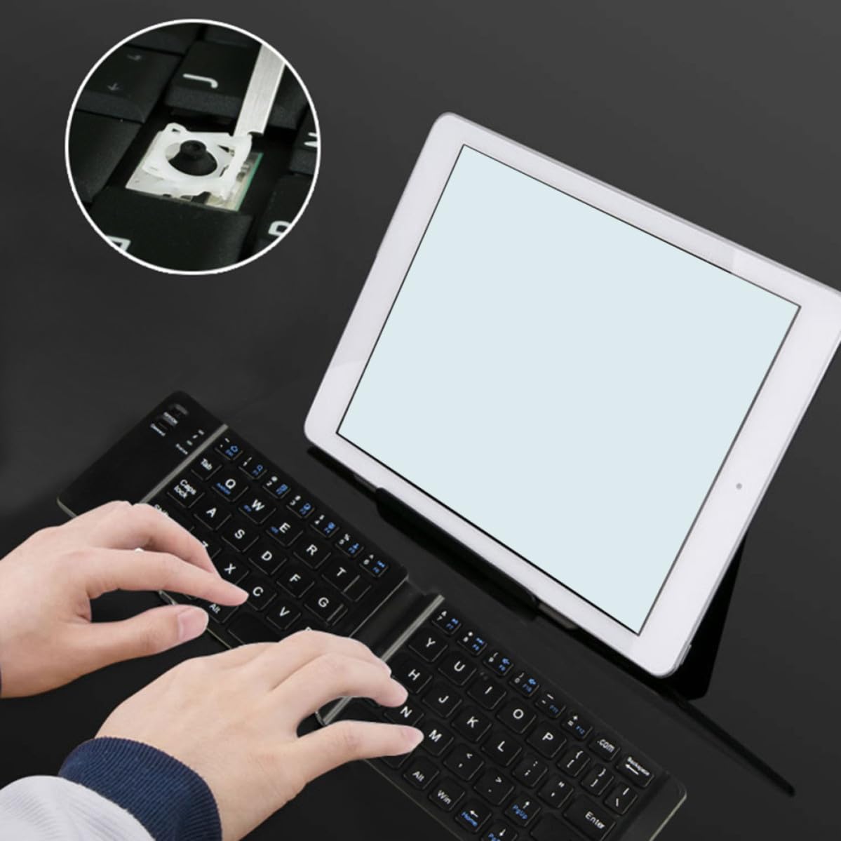 Cabilock Tastiera Wireless Pieghevole Portatile in Abs 67 Tasti Ultra Sottile, per Back To School Party e Uso Tablet e Cellulare
