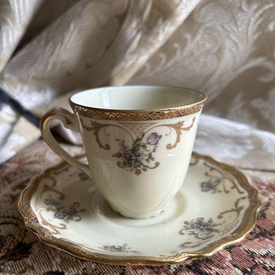 Amazon.co.jp: フランス製 Limoges 美しいfleurのカップ＆ソーサー 