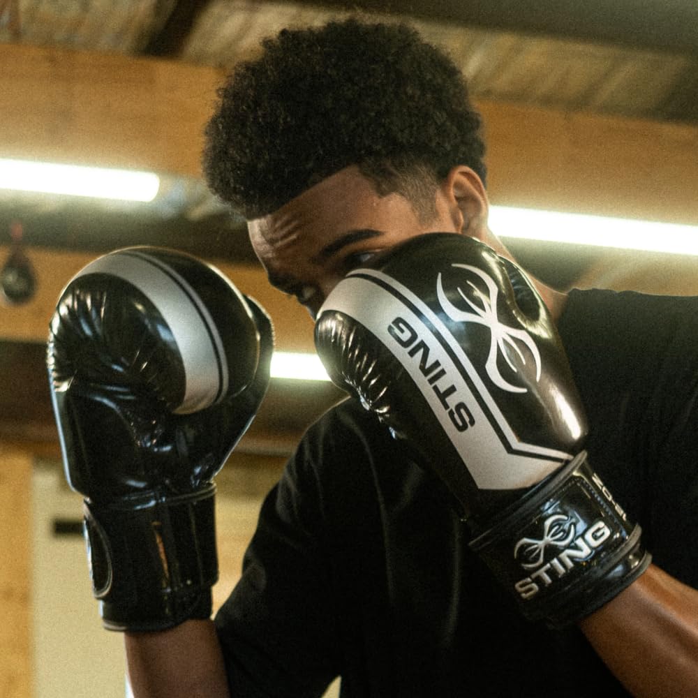 STING Armaplus - Sponsor Olimpiadi - Guantoni da boxe per competizioni e allenamento