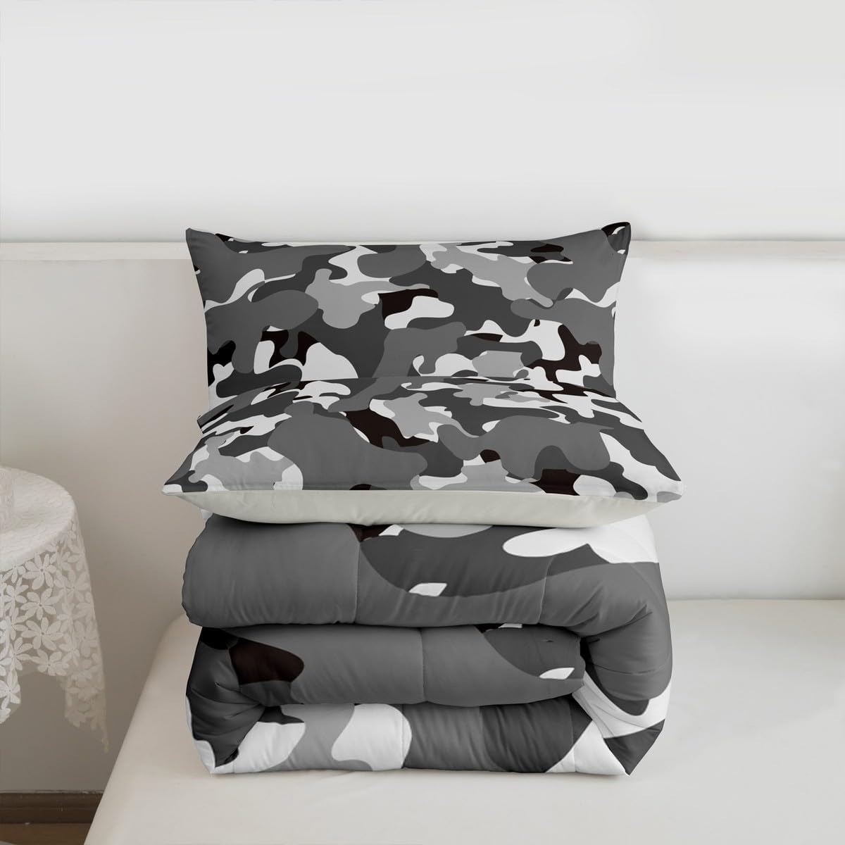 Grey Camouflage Kids Comforter Set,Wildlife Hunting Down Alternative Adults Room Decor,Black Brown Camo Army Ultra Soft Microfiber Inner Fill 3Pcs Bedding Queen Size