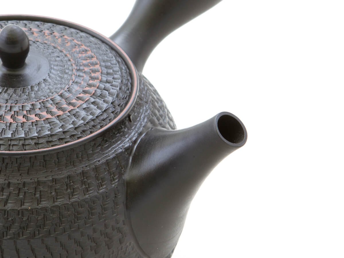 Japanische Tee-Kanne Tokoname Ton, 500 ml, schwarz. Handmade. Unglasiert, integriertes Keramik Tee-Sieb