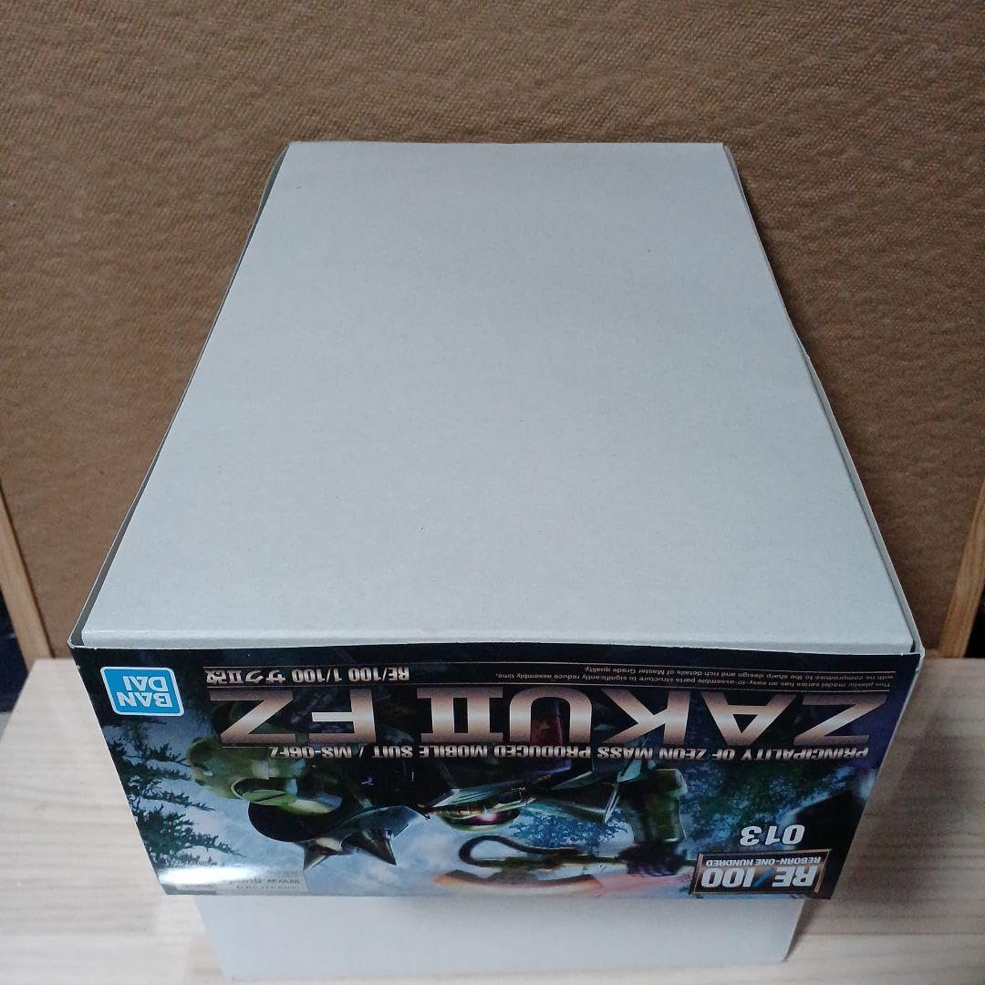 Amazon.co.jp: バンダイ RE／100 1／100 ザクII改 MS-06FZ 一種 : おもちゃ