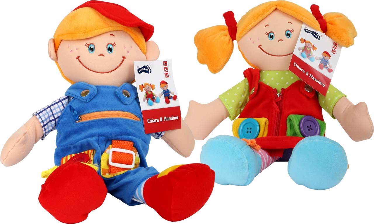 5576 Bambole di stoffa "Chiara & Massimo" small foot, bambole didattiche per l'allenamento della motricità fine dei bambini piccoli, set da 2 pezzi.