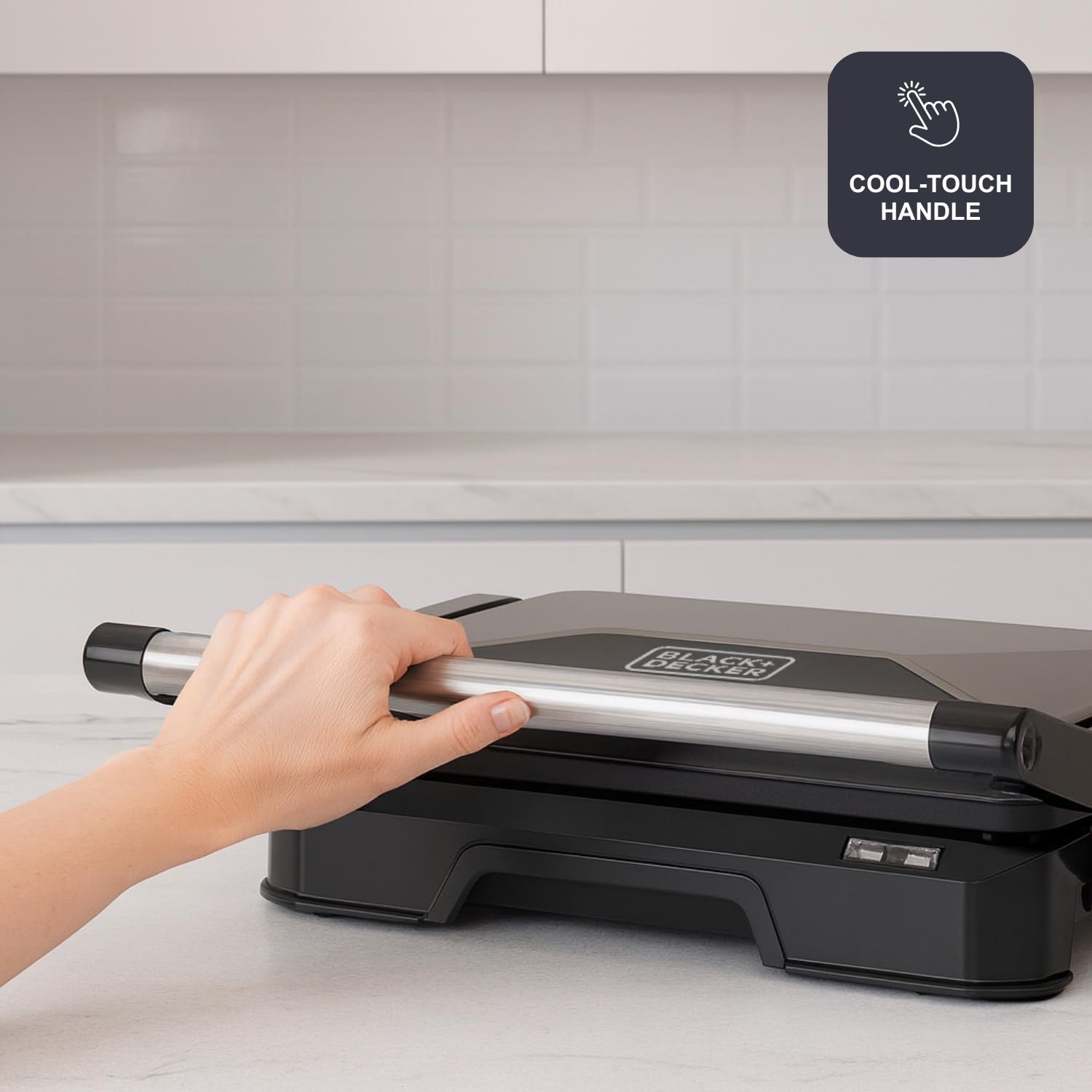 Black+Decker – Grill BXGR1001E | 1000W | Ouverture 180º | Plaques 23x14,5 cm avec blocage | Ddouble couche antiadhésif sans PFOA | Couvercle flottant | Bac récupérateur | Voyants lumineux | Cool-touch