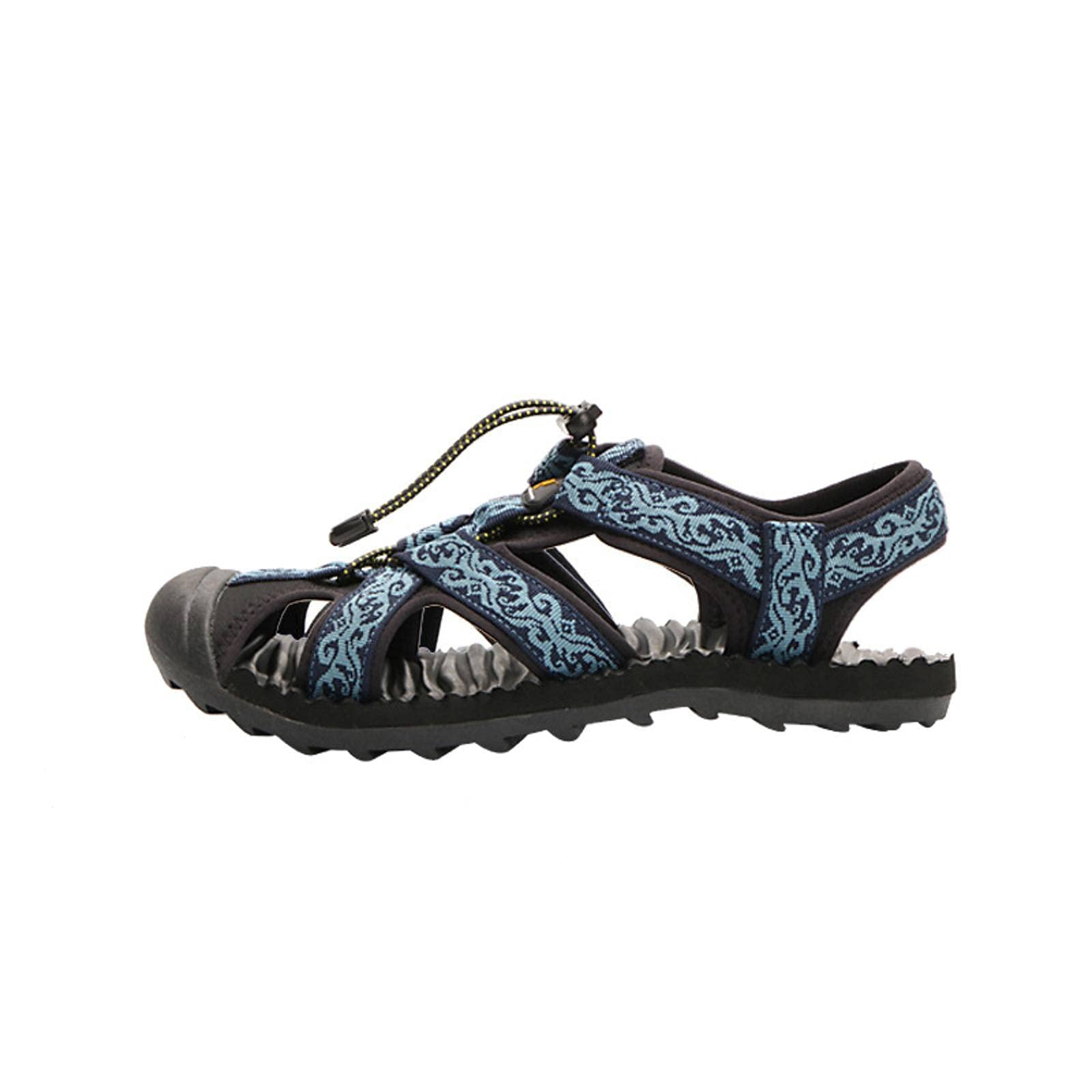Video's over Wat is Zomer Buitengewone Echte Leren Casual Sport Sandalen Mannen Romeinse Trekking Strand Sandalen Mannelijke Ademend Ontwerp Water Sneakers