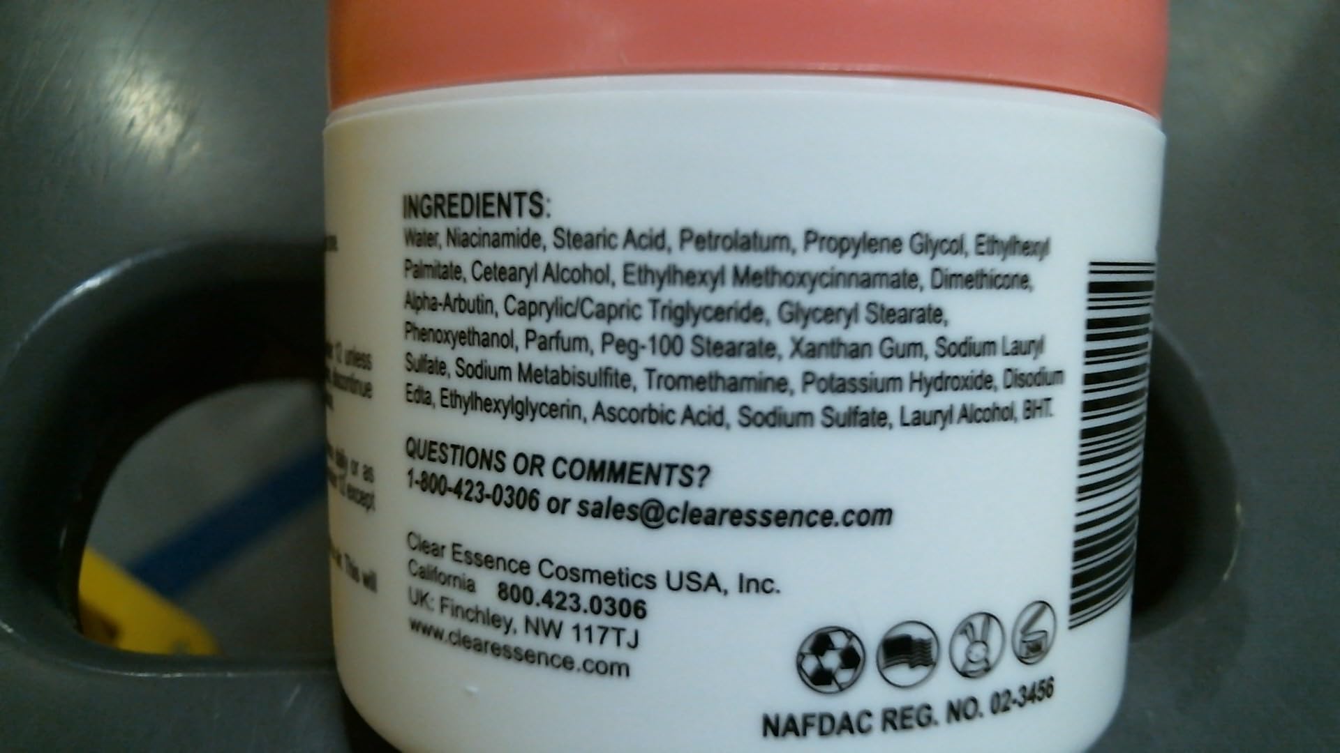Clear Essence Exclusive Medicated Fade Creme for Dark Spots, 4 Oz