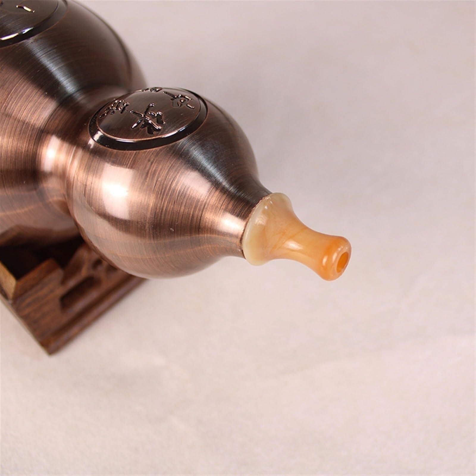 Hulusi Dreiklangflöte Performance Ethnisches Blasinstrument C Tonart/B Flaches chinesisches traditionelles Instrument Professionelles Hulusi(C Key)