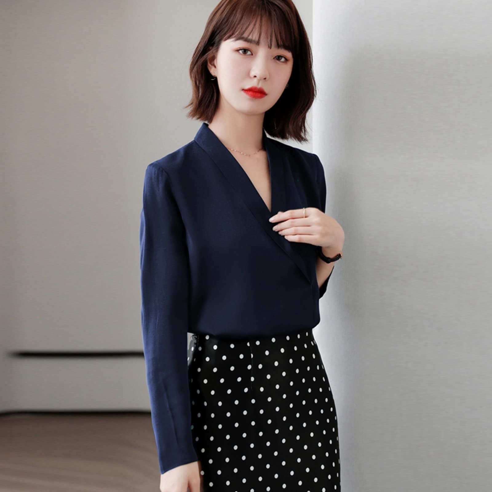 Chemise Femme - Chemise À Manches Longues pour Femmes, Haut De Bureau À Col en V en Satin À La Mode Printemps Et Automne Bleu Pull en Soie Mince Décontracté Rue Élégante Chemise De Soirée D