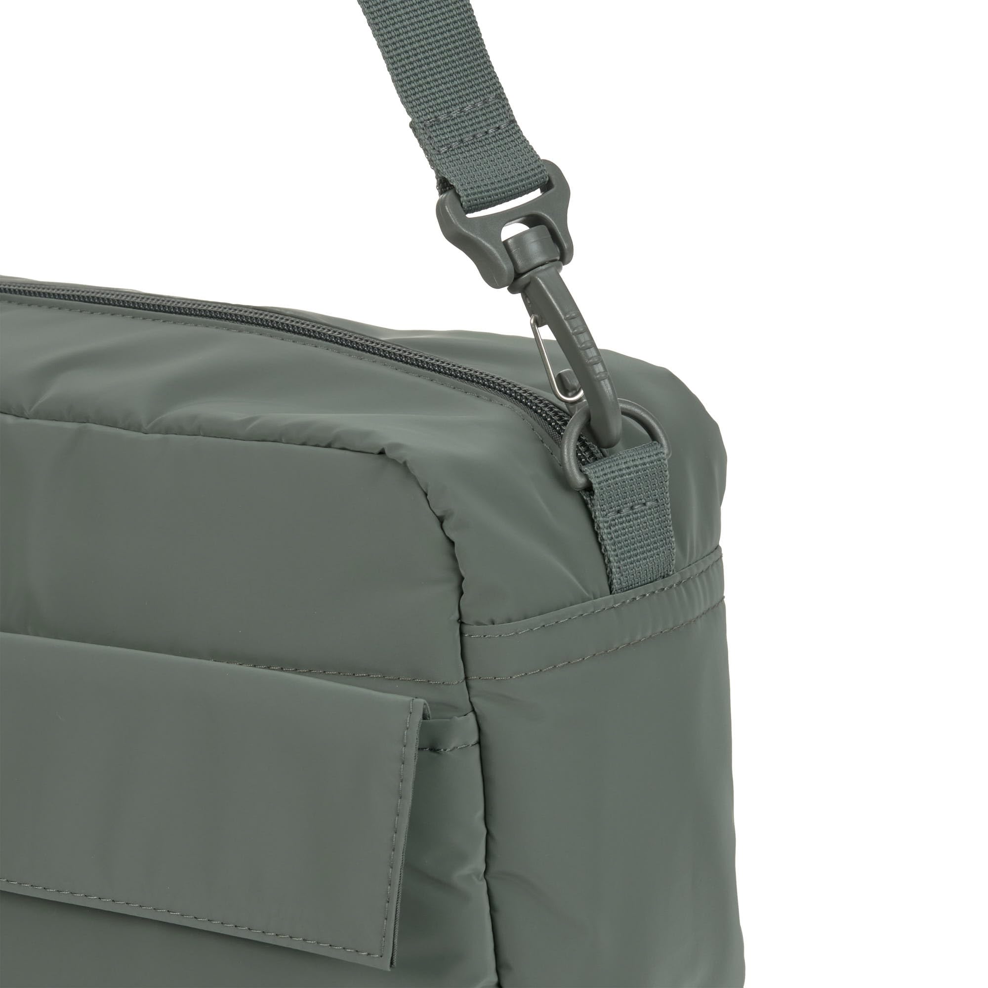 LÄSSIG Organizador para cochecito de bebé bolso bandolera bolso para cochecito incl. enganche para cochecito/Casual Buggy Organizer Bag olive