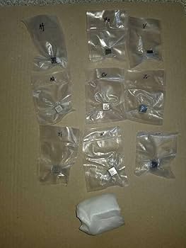 レアメタル　全9種類　元素標本　ケース付き Amazon.co.jp: レアメタル 全9種類 元素標本 ケース付き