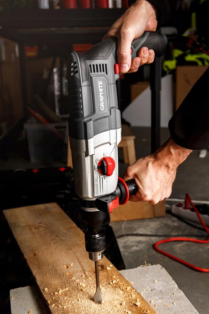 Młotowiertarka młot udarowy wiertarka SDS+ 710W, 2,6J walizka GRAPHITE