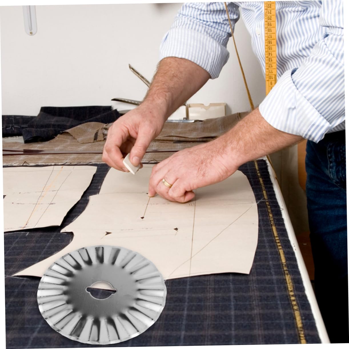 21piezas Cuchillas De Rotativas Estuche De Almacenamiento Dentada y Para Tela y Papel Manualidades